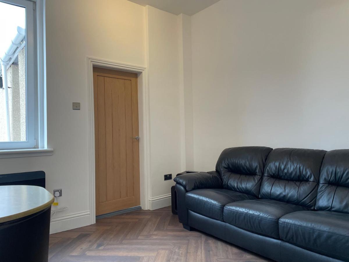 Glasgow Airport Apartments Paisley Esterno foto