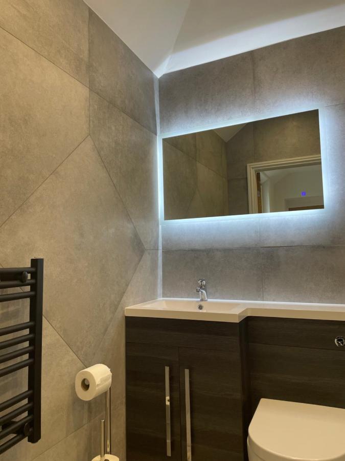 Glasgow Airport Apartments Paisley Esterno foto