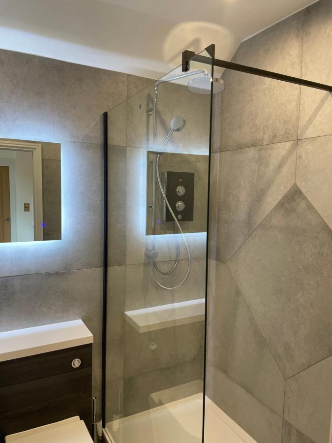 Glasgow Airport Apartments Paisley Esterno foto