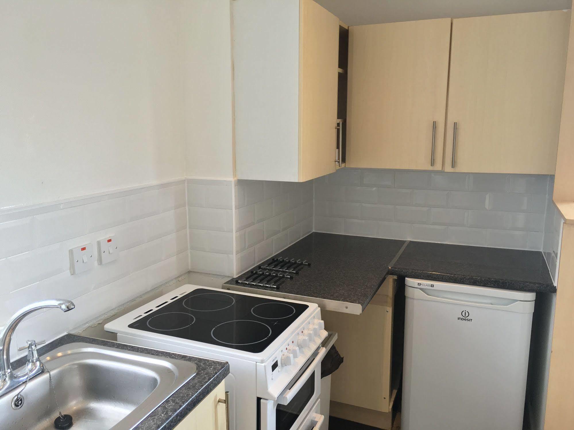 Glasgow Airport Apartments Paisley Esterno foto
